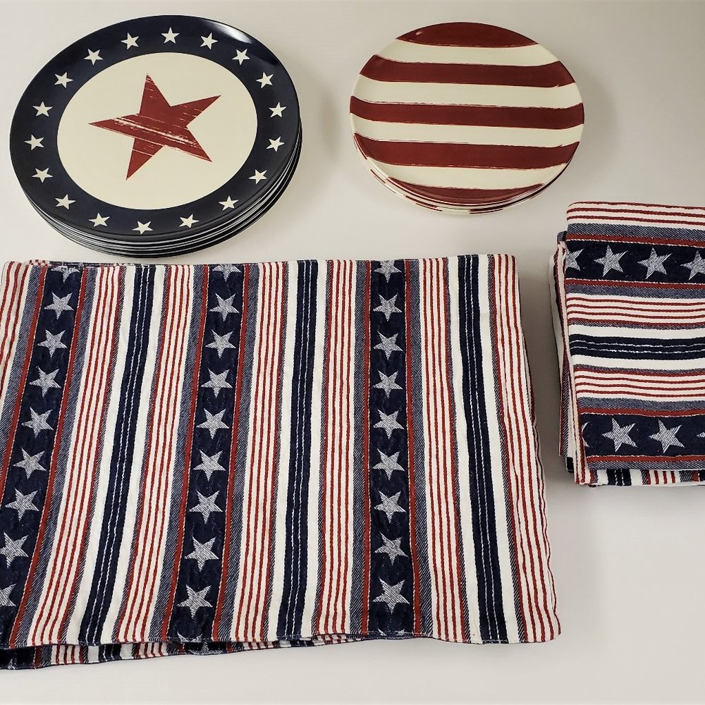Living Quarters Melamine Stars & Stripes Patriotic Picnic Dish Set